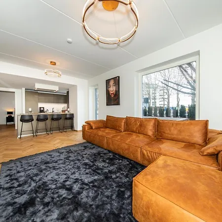Beautiful Ground Floor With Big Terrace Apartament Tallin