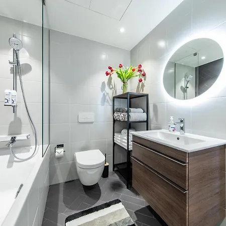 Beautiful Ground Floor With Big Terrace Апартаменты Таллин