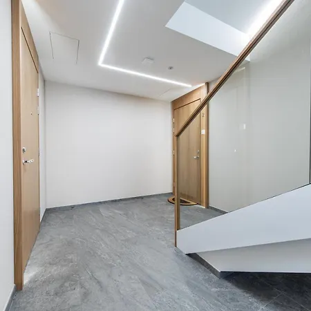Beautiful Ground Floor With Big Terrace Апартаменты Таллин